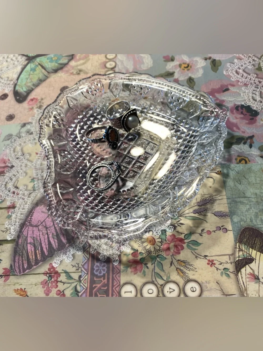 Vintage Avon Fostoria Diamond Point Clear Glass Heart Shape Trinket jewelry dish